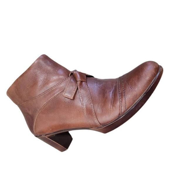 Naot Chestnut Leather Ankle Boots - Picture 7 of 12